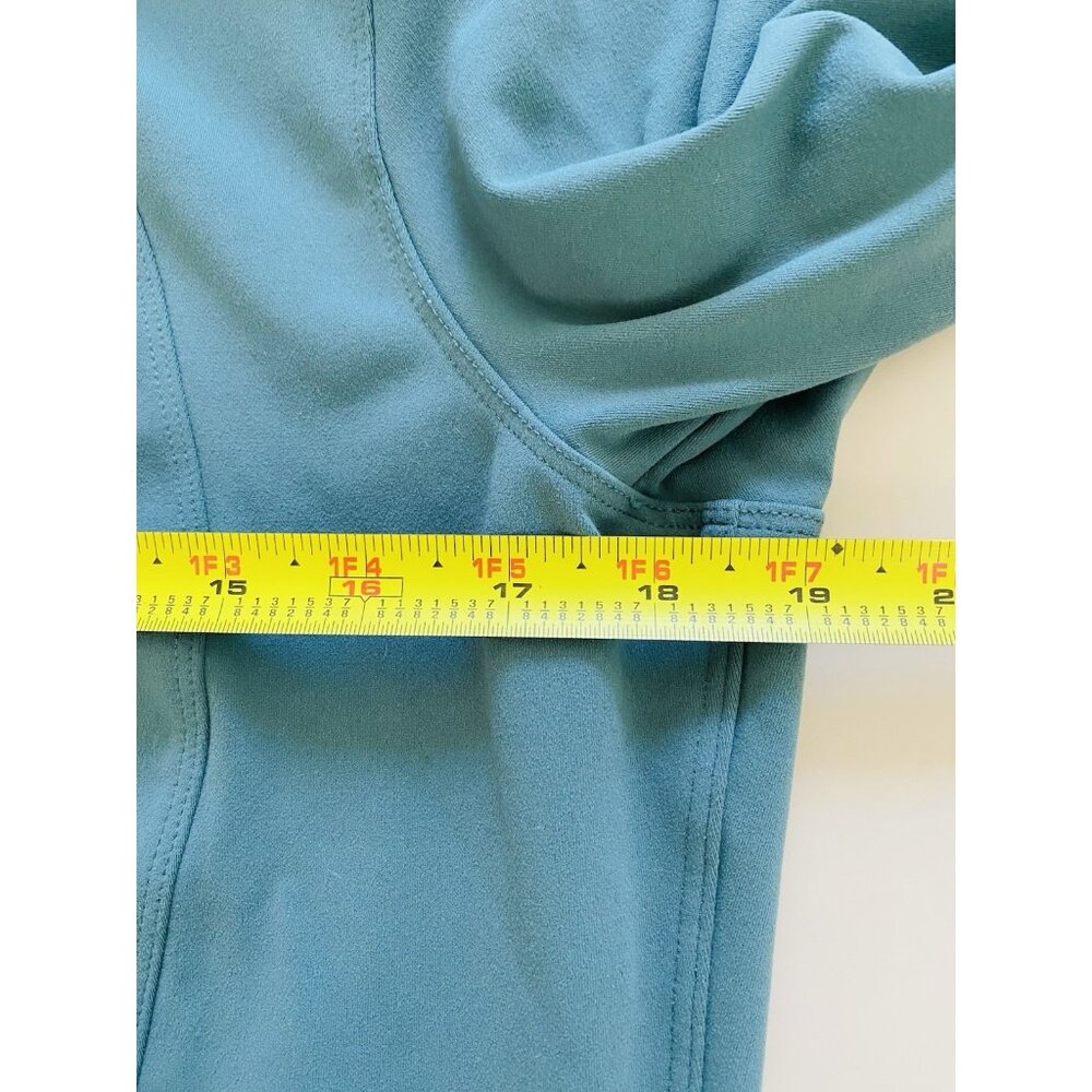 Danskin Womens Small 1/4 Zip Cropped Pullover Athleisure Sweatshirt Sage Green - Picture 6 of 7